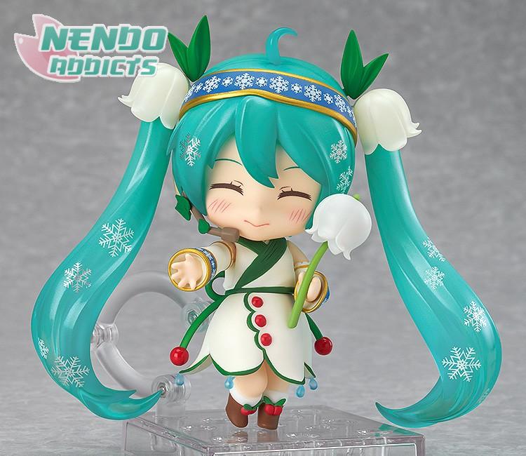 winter miku figure