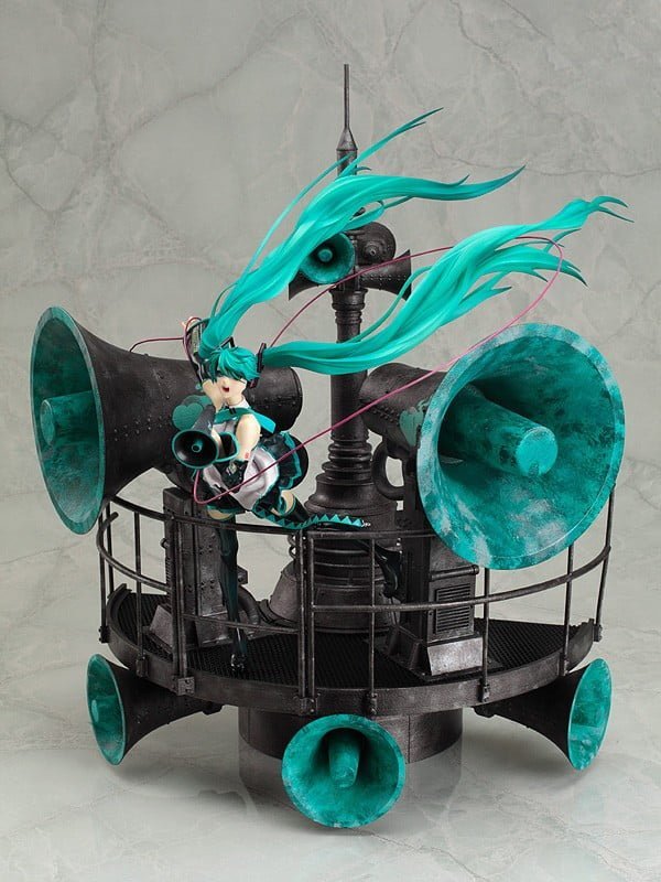 love is war figure miku