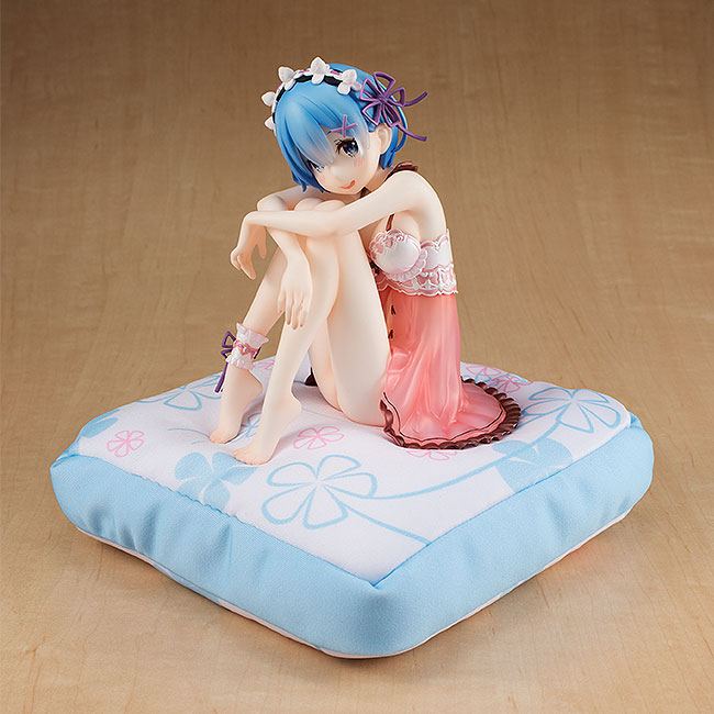 rem lingerie