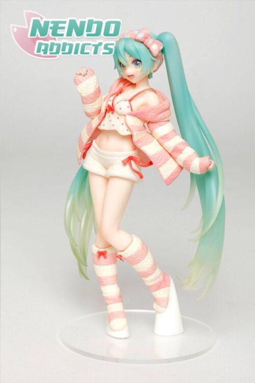 taito 451113600 project diva hatsune miku sakura version figure
