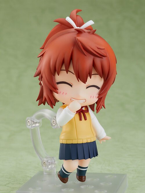 Nendoroid - #1584 - Non Non Biyori Natsumi Koshigaya Pose1