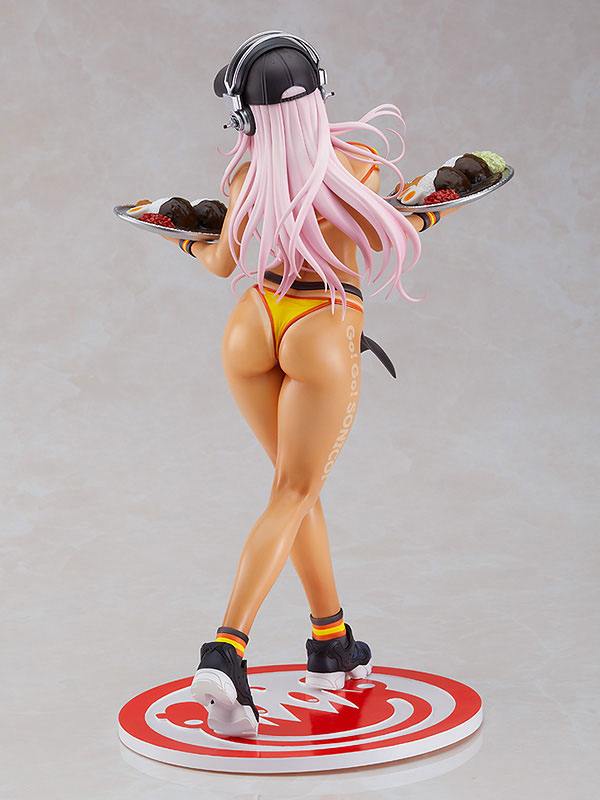 super sonico waitress