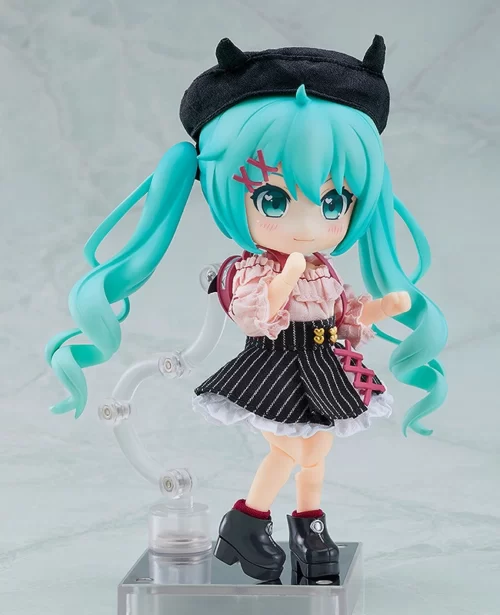 Nendoroid Doll Vocaloid Hatsune Miku Date Outfit Pose1